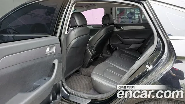 Hyundai Sonata 2016 — фото 11