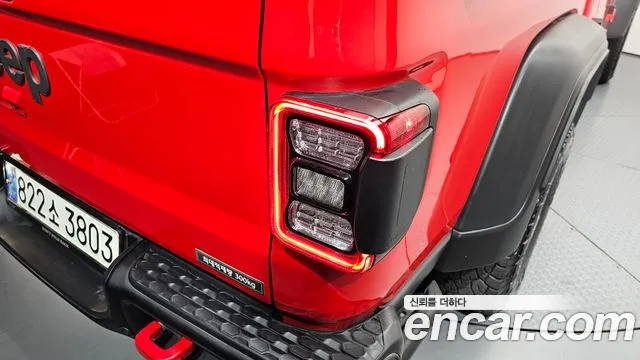 Jeep Gladiator 2021 — фото 9