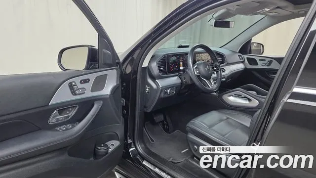 Mercedes-Benz GLE-Class 2020 — фото 13