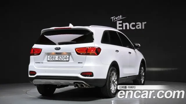 Kia Sorento 2018 — фото 2
