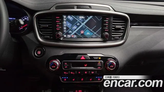 Kia Sorento 2018 — фото 12