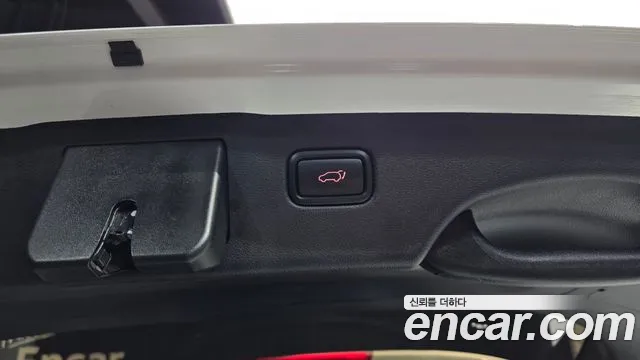 Kia Sorento 2018 — фото 15