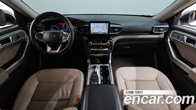 Ford Explorer 2022 — фото 10