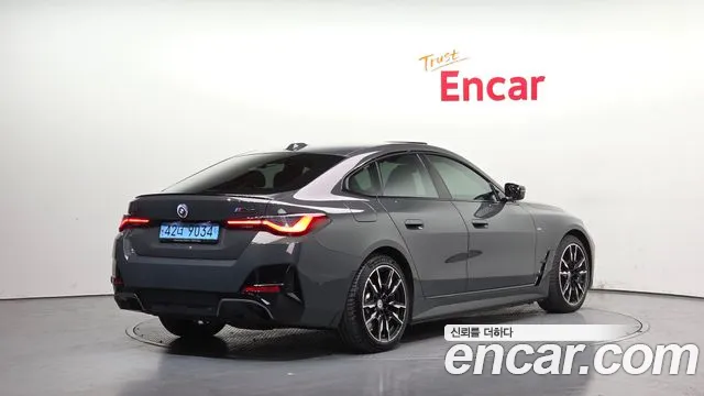 BMW i4 2023 — фото 2