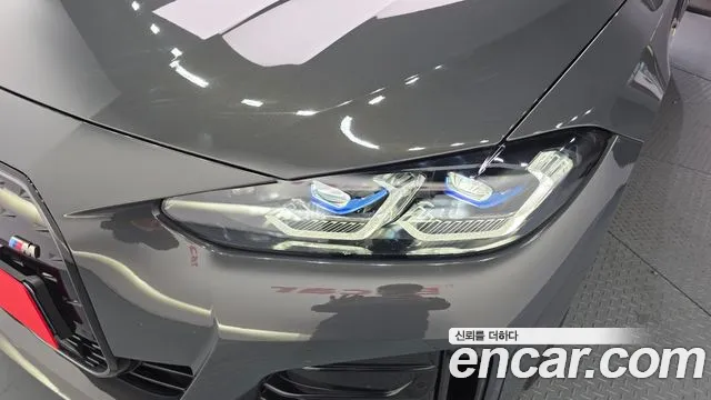 BMW i4 2023 — фото 8