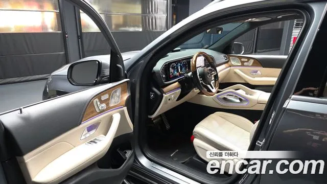 Mercedes-Benz GLS-Class 2021 — фото 10