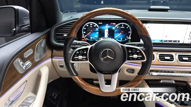 Mercedes-Benz GLS-Class 2021 — фото 13