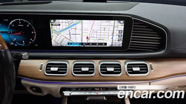Mercedes-Benz GLS-Class 2021 — фото 14