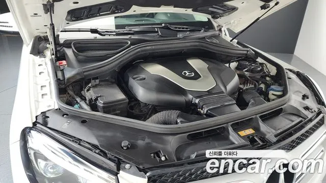 Mercedes-Benz GLE-Class 2017 — фото 6