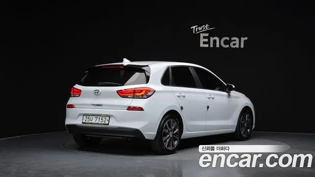 Hyundai i30 2018 — фото 2