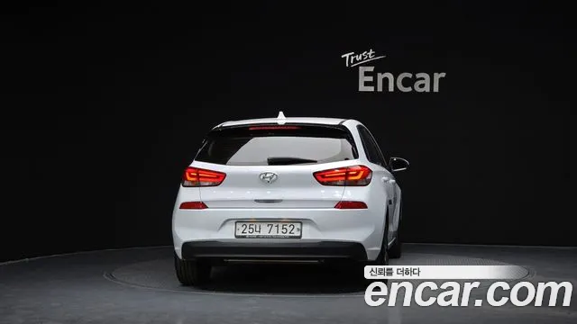 Hyundai i30 2018 — фото 4