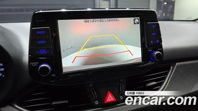Hyundai i30 2018 — фото 17
