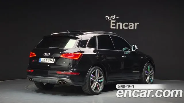 Audi SQ5 2016 — фото 2