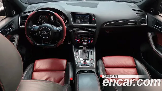 Audi SQ5 2016 — фото 7
