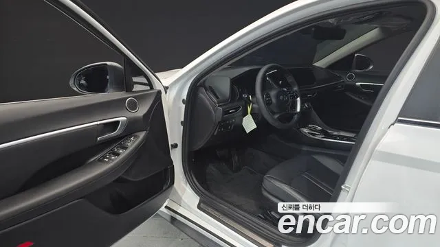 Hyundai Sonata 2021 — фото 10