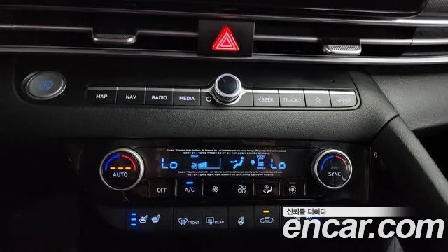 Hyundai AVANTE 2021 — фото 17