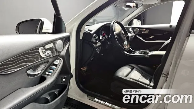 Mercedes-Benz GLC-Class 2019 — фото 10