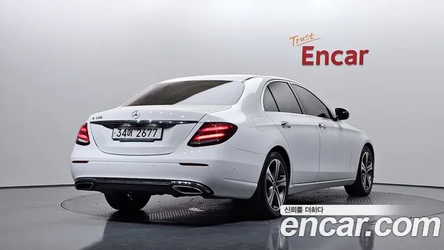 Mercedes-Benz E-Class 2019 — фото 2