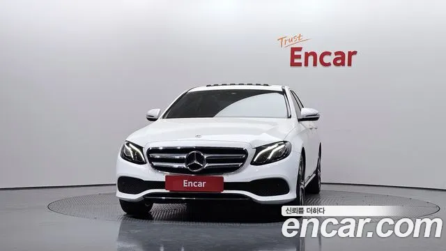 Mercedes-Benz E-Class 2019 — фото 3