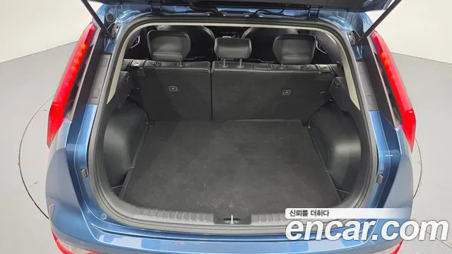 Kia Niro 2022 — фото 20
