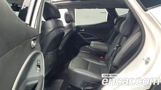 Hyundai Santafe 2017 — фото 12