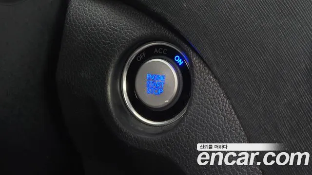 Hyundai Santafe 2017 — фото 18