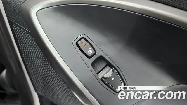 Hyundai Santafe 2017 — фото 19