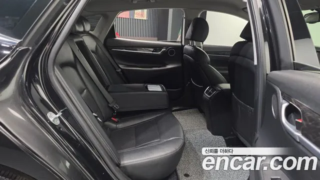 Hyundai Grandeur 2018 — фото 17