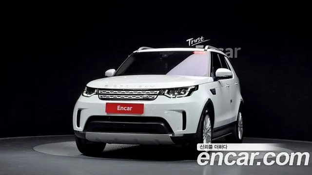 Land Rover Discovery 2017 — фото 2