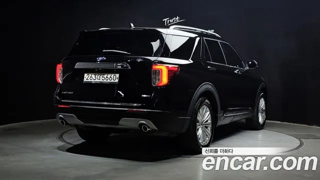 Ford Explorer 2020 — фото 2