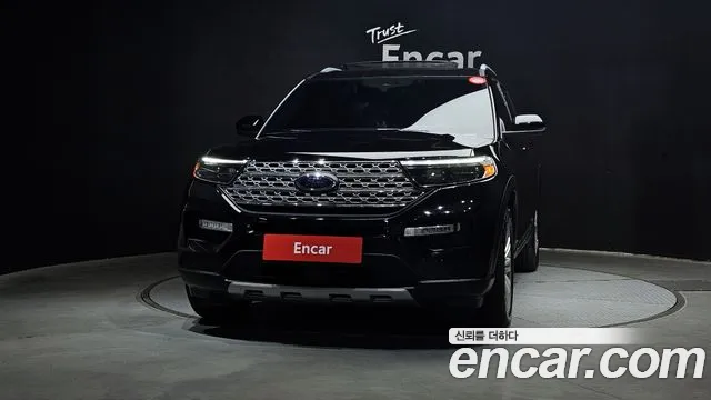 Ford Explorer 2020 — фото 3