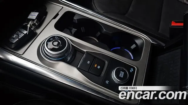 Ford Explorer 2020 — фото 12