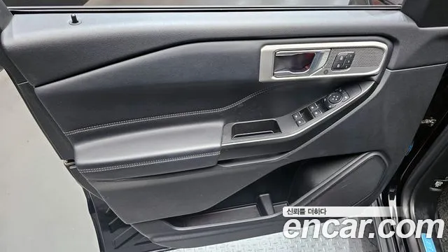 Ford Explorer 2020 — фото 14