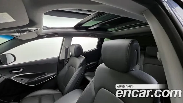 Hyundai Santafe 2016 — фото 20