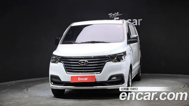 Hyundai Starex 2019 — фото 3