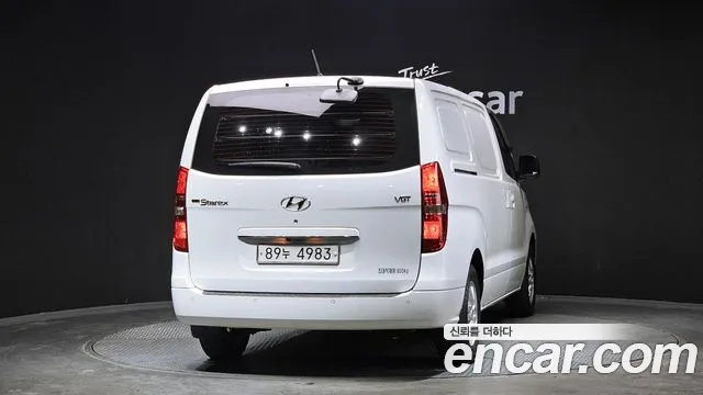 Hyundai Starex 2019 — фото 4