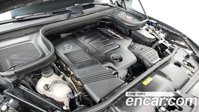 Mercedes-Benz GLE-Class 2023 — фото 6