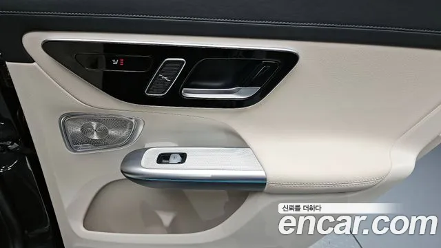 Mercedes-Benz GLC-Class 2025 — фото 15