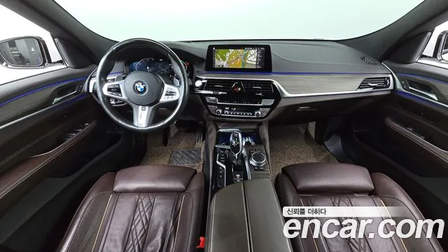 BMW Gran Turismo 2020 — фото 10