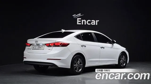 Hyundai AVANTE 2016 — фото 2