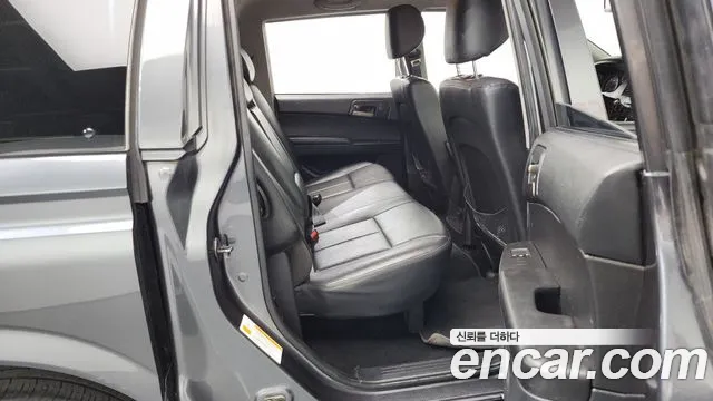 KG_Mobility_Ssangyong KORANDO 2015 — фото 11