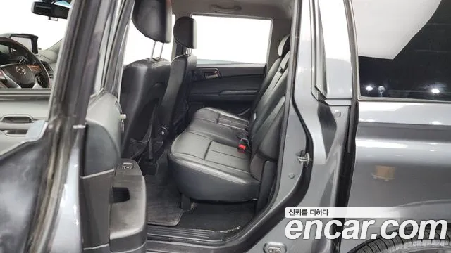 KG_Mobility_Ssangyong KORANDO 2015 — фото 12