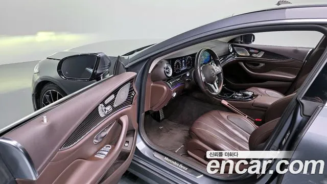 Mercedes-Benz CLS-Class 2019 — фото 10