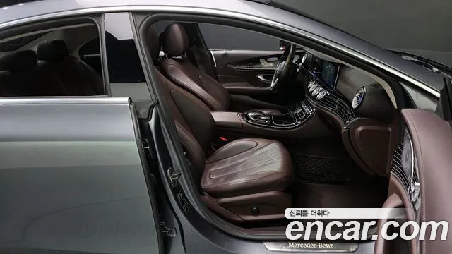 Mercedes-Benz CLS-Class 2019 — фото 11