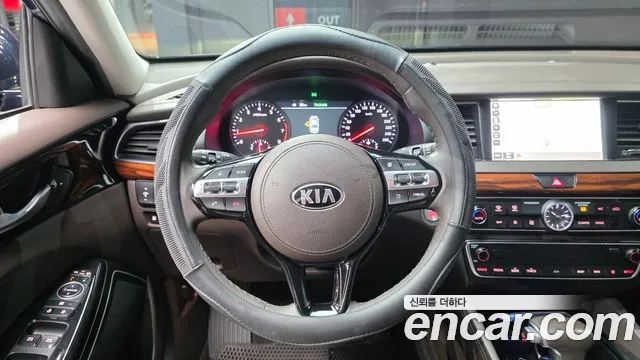 Kia K7 2017 — фото 13