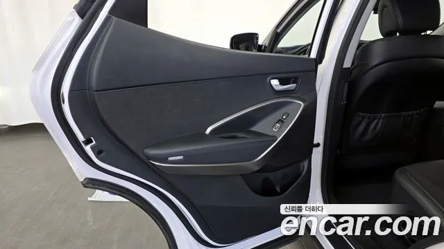 Hyundai Santafe 2014 — фото 15