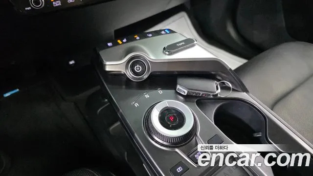 Kia EV6 2022 — фото 12