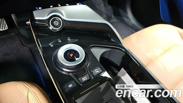 Kia EV6 2023 — фото 12