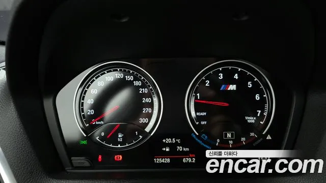 BMW M2 2018 — фото 11