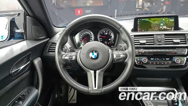 BMW M2 2018 — фото 19